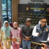 Polisi Bekuk Komplotan Penipu di Bekasi yang Sasar Anak di Bawah Umur