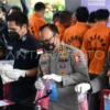 Polisi Bondowoso Tangkap Lima Pengedar Narkoba dan Obat Keras Ilegal
