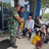 Polisi Kawal Penyaluran BLT Dana Desa di Jatiroto untuk Warga Lumajang