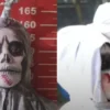 Polisi Ungkap Sosok Pocong Bergolok di Ciputat Ternyata Pengamen Berkostum