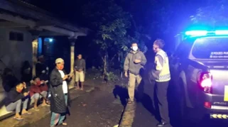 Polres Situbondo Imbau Masyarakat Tak Percaya Isu Pocong Gentayangan