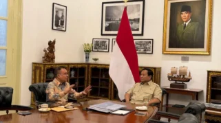 Presiden Prabowo Bahas Strategi Antisipasi Krisis Ekonomi Bersama Ekonom Senior di Istana Merdeka