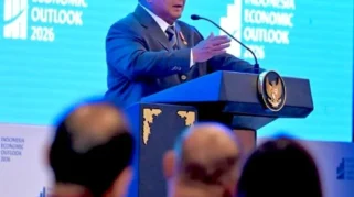 Presiden Prabowo Mewajibkan Ekspor Komoditas Strategis Melalui BUMN untuk Perkuat Pengawasan