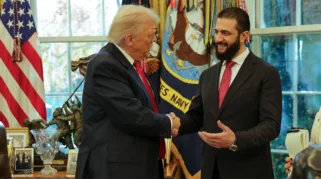 Presiden Suriah Terima Hadiah Parfum dari Trump, Respons Ahmad Asy Syaraa Jadi Sorotan