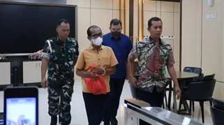 Pria Banyuwangi Mengaku Intel dan Peras Pemudik di Masjid