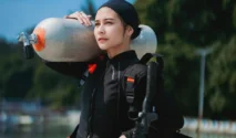 Prilly Latuconsina Berperan sebagai Rescue Diver di Red Bull Cliff Diving 2026