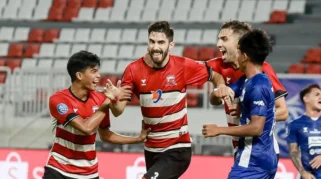 PSIM Menang 2-1 atas Madura United, Laskar Sape Kerrab Terancam Degradasi