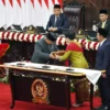 Puan Maharani Sambut Presiden Prabowo di DPR Jelang Rapat Paripurna