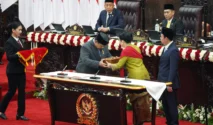 Puan Maharani Sambut Presiden Prabowo di DPR Jelang Rapat Paripurna