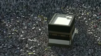 Puncak Haji Usai, Jemaah Tawaf Wada dan Berangsur Tinggalkan Makkah dengan Lancar