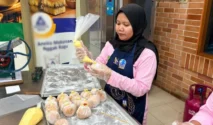 Pupuk Kujang dan Bogasari Tingkatkan Keterampilan Tata Boga Warga Cikampek