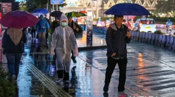 Ramalan Cuaca Jakarta Selasa 5 Mei 2026: Hujan Ringan di Seluruh Wilayah