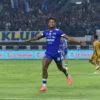 Ramon Tanque Tekankan Fokus Penuh Persib Bandung Jelang Laga Penentuan Juara