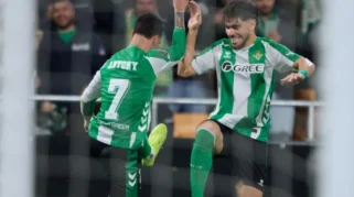 Real Betis Berjuang Amankan Tiket Eropa di Hadapan Elche