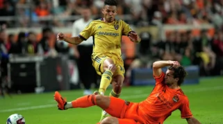 Real Salt Lake Tundukkan Houston Dynamo 3-0 Berkat Performa Gemilang Zavier Gozo
