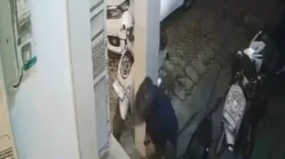 Rekaman CCTV Ungkap Aksi Curanmor di Klinik Gigi Kawasan Kedalangan Kota Serang