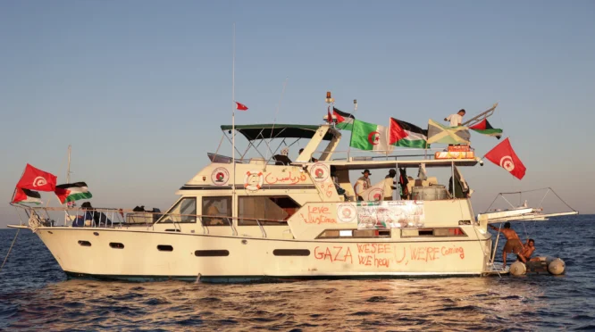 Ribuan Turun ke Jalan di Italia Kecam Pembajakan Global Sumud Flotilla oleh Israel