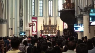 Ribuan Umat Meriahkan Misa Kenaikan Yesus Kristus di Gereja Katedral Jakarta