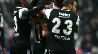 Rizespor dan Beşiktaş Berbagi Poin Usai Pertandingan Sengit 2-2