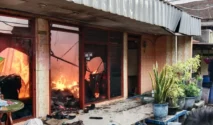 Rumah dan Motor Warga Kedung Anyar Surabaya Ludes Terbakar, Diduga Akibat Obat Nyamuk Bakar