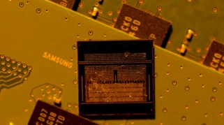 Samsung Kembangkan Chip Memori Flash 900 Lapisan, Potensi SSD Jadi Lebih Murah Pasca-Bubble AI
