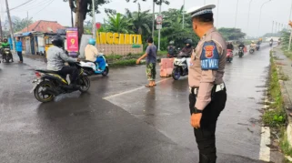 Satlantas Karawang Kerahkan 66 Personel Antisipasi Lonjakan Arus Kendaraan Saat Libur Long Weekend