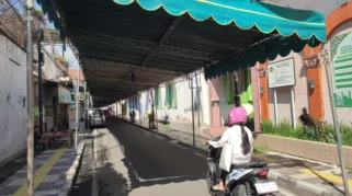Satlantas Polres Gresik Rekayasa Lalu Lintas Selama Haul ke-71 Habib Abu Bakar Assegaf, Cek Jalur yang Ditutup Untuk Kelancaran Acara