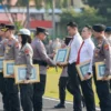 Satreskrim Polres Gresik Ungkap Praktik Ilegal BBM Subsidi, Raih Penghargaan Kapolda Jatim