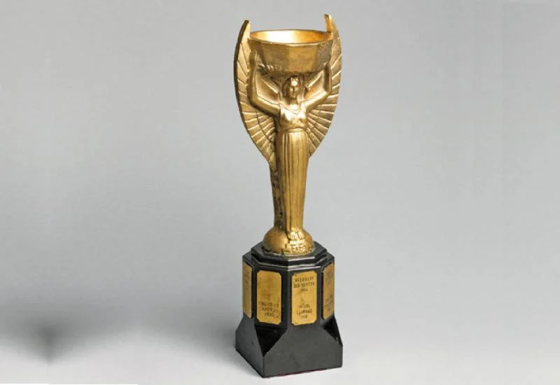 Sejarah dan Fakta Trofi Piala Dunia dari Jules Rimet hingga FIFA World Cup