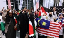 Sembilan WNI Relawan Global Sumud Flotilla Tiba di Tanah Air, Disambut Menteri Luar Negeri