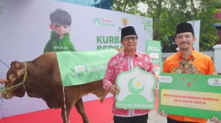 Shopee Barokah Salurkan Kurban Sapi Satu Ton Bekerja Sama dengan BAZNAS RI