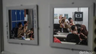 Siswa SLBN Kabupaten Bekasi Semangat Belajar Usai Terima Bantuan Ruang Kelas Baru