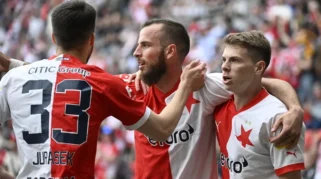 Slavia Praha Menang Telak 3-0 atas Viktoria Plzeň dalam Laga Liga Ceko