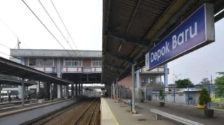 Stasiun Depok Baru Ramai Lancar di Hari Pertama Libur Kenaikan Yesus Kristus