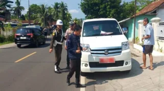 Tak Pandang Bulu, Mobil Dinas hingga KTMDU Jadi Sasaran Operasi Pajak Bapenda Pangandaran