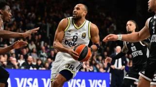 Talen Horton-Tucker dan Fenerbahçe Siap Hadapi Olympiacos di EuroLeague Final Four
