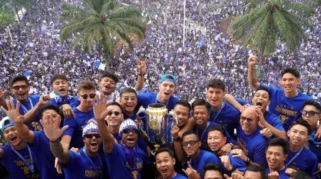 Target Juara Tercapai, Persib Hadapi Tantangan Berat di Dua Laga Terakhir