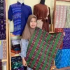 Tenun Ikat Kota Kediri Siap Menembus Pasar Modern dengan Produk Diversifikasi