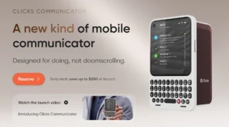 The Clicks Communicator Meluncurkan Pembaruan yang Diharapkan Banyak Pengguna Ponsel