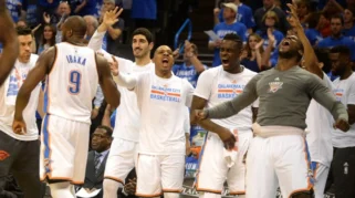 Thunder Tampil Menggila, Spurs Terpukul di Gim Ketiga Final Wilayah Barat