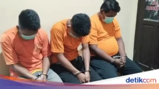 Tiga Pria di Situbondo Digerebek Saat Pesta Sabu di Desa Wonorejo