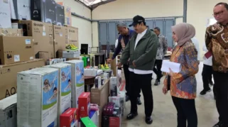 TII Ungkap Pengadaan Kaus Kaki di Kemensos Senilai Rp 2,72 Miliar
