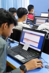 Tim IIT Selidiki Gangguan Portal CBSE Serta Rencana Peralihan NEET ke Sistem CBT