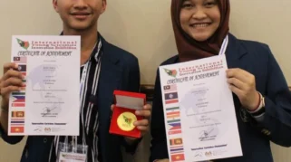 Tim Voca Signora Sekolah Vokasi UNDIP Raih Gold Medal dan Best International Invention and Innovation Award di WYIE 2026 Malaysia