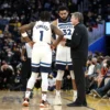 Timberwolves Gigit Spurs di Game 1 Playoff: Kemenangan 104-102 dengan Kembalinya Anthony Edwards