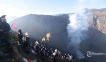 TNBTS Tutup Wisata Gunung Bromo Saat Ritual Yadnya Kasada
