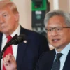 Trump Bawa Jensen Huang dalam Misi Membuka Pasar China untuk Teknologi AS