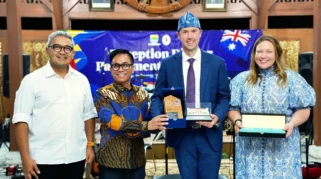 UNS Sambut Delegasi Parlemen Australia untuk Tingkatkan Kerja Sama Riset Bus Listrik dan Pariwisata Berkelanjutan