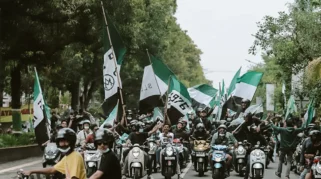 Viva La Historia: Merayakan 50 Tahun Perjalanan PSS Sleman Melalui Diorama Trofi dan History Wall