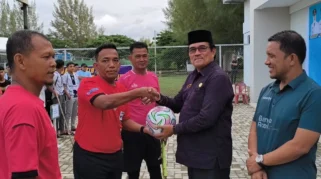 Walikota Cup Jadi Magnet Talenta Muda, Pemuda Urimessing Ucap Terima Kasih Kepada Bodewin Wattimena atas Kesuksesan Turnamen